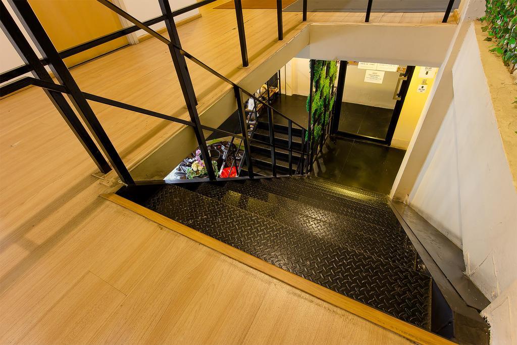 Oldtown Hostel Бангкок Экстерьер фото