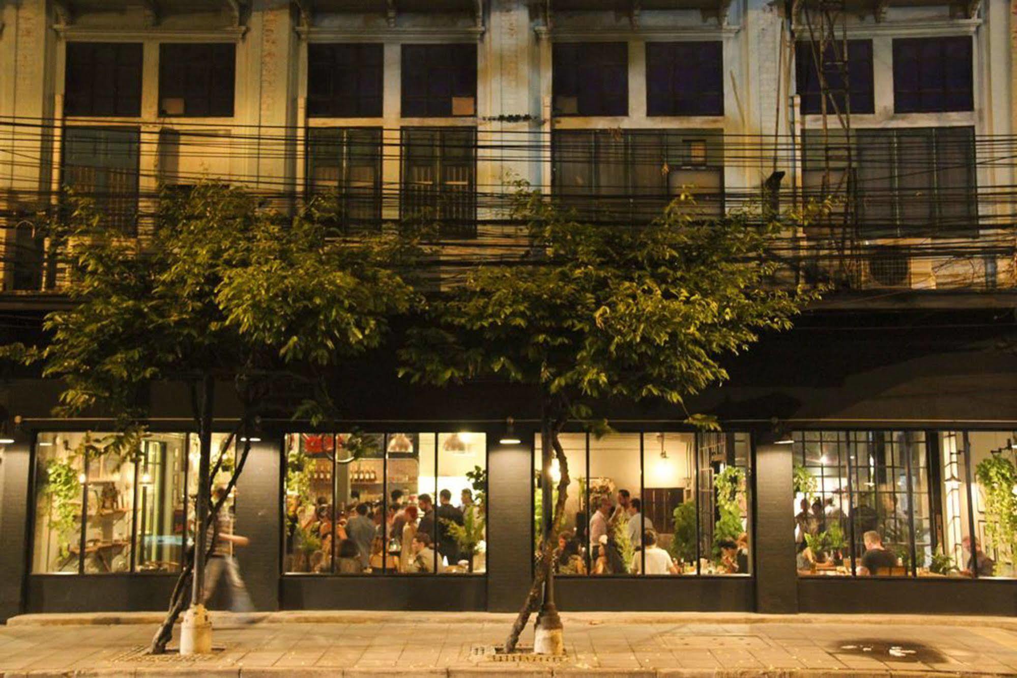 Oldtown Hostel Бангкок Экстерьер фото